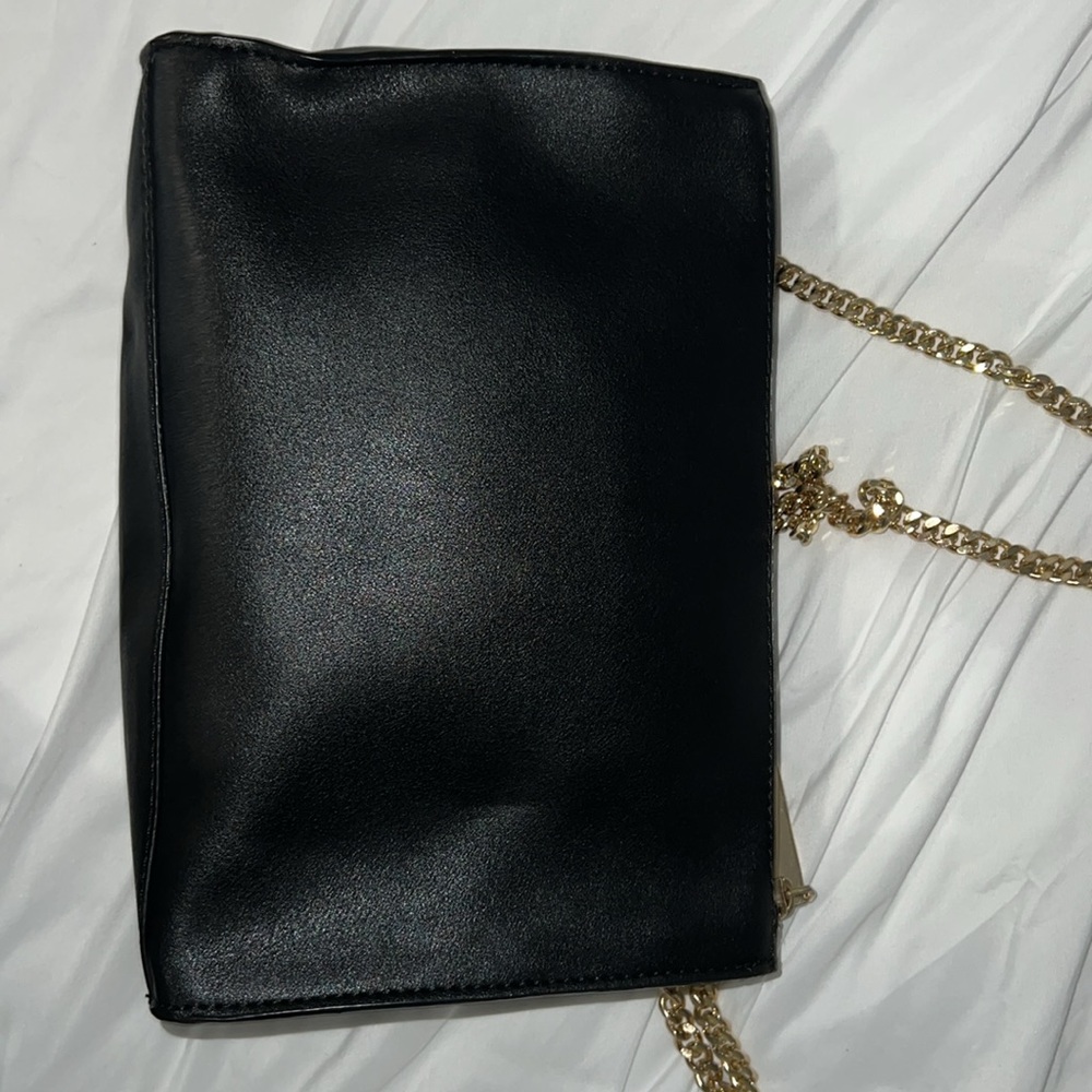 Zara - Picture 3 of 5